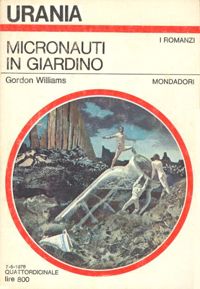 Micronauti in giardino by Gordon Williams